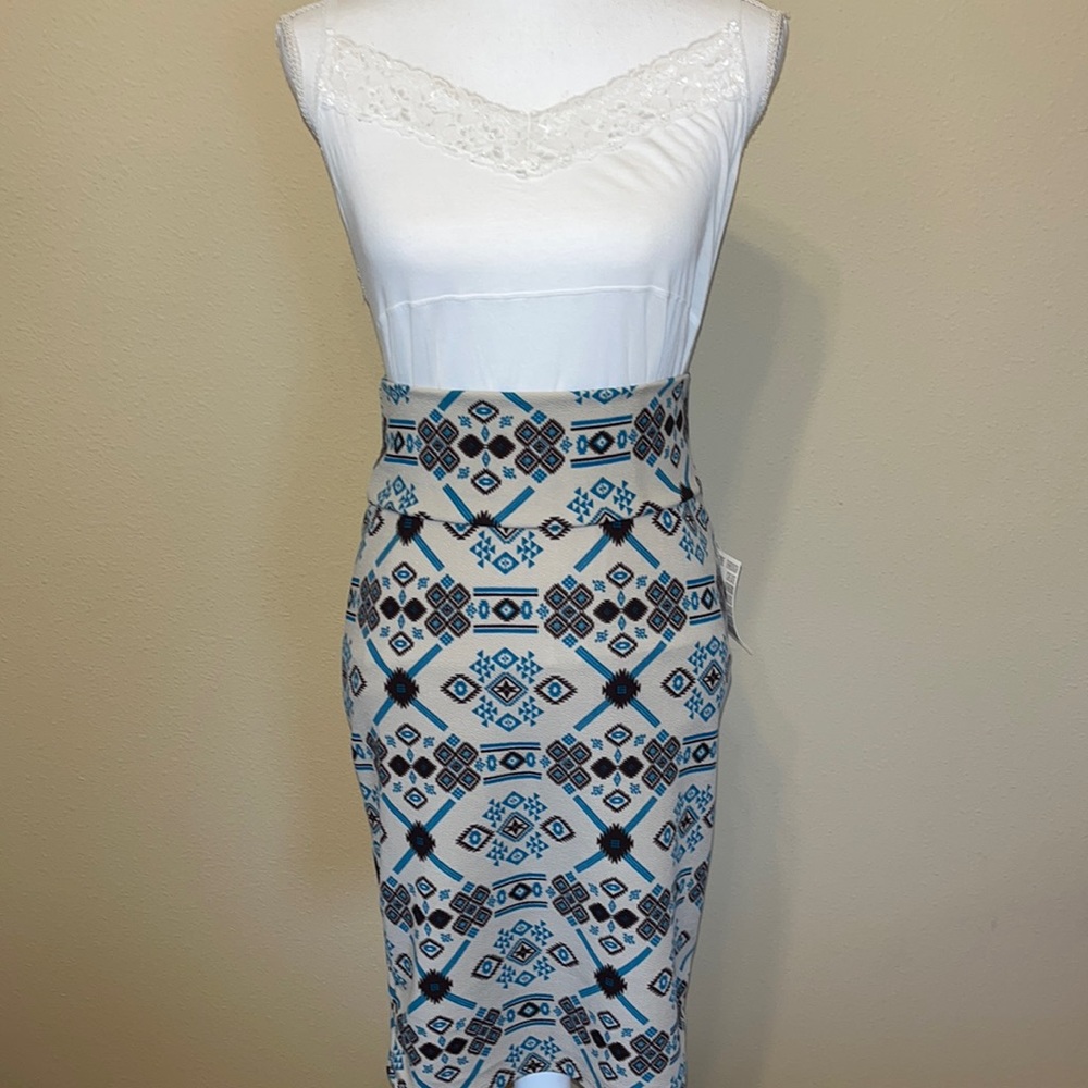 LuLaRoe Cassie Women’s Skirt